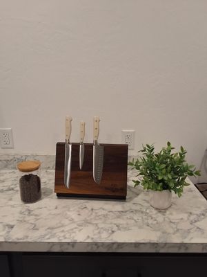 Classic Modern Magnetic Knife Block Classic Modern Magnetic Knife Block