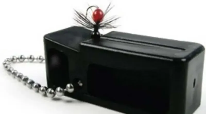 Anglers Image® Magnetic Fly Threader