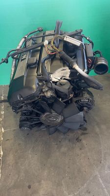 Motore BMW M54B30 3 litri da 231 cavalli per modifiche e conversioni motorsport