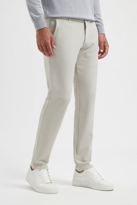 North84 Sensitive Travel Bonded Stone 84142016