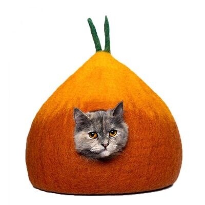 Harmony Haven: Leaf Design Multi-Color Felt Cat Cave