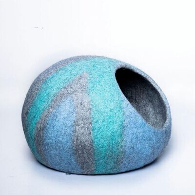 Radiant Stripes: Multi-Color Round Shape Felt Cat Cave