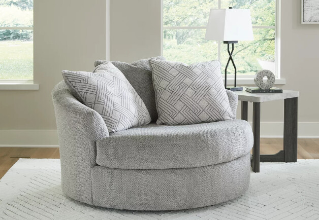 Casselbury Oversized Swivel Chair