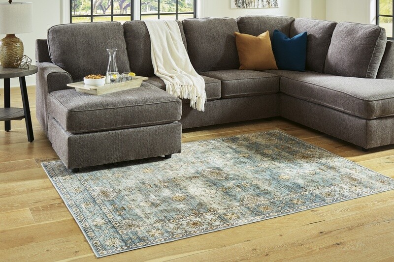 Harwins 5'x7' Area Rug