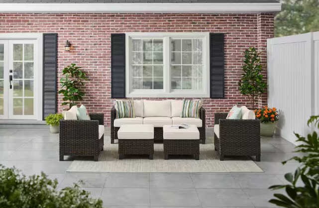 Sharon Hill 4-Piece Wicker Outdoor Lounge Chair (Almond)