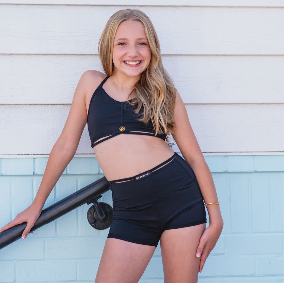 Honeycut Children's West Coast Top, Colour: Black, Size: Medium