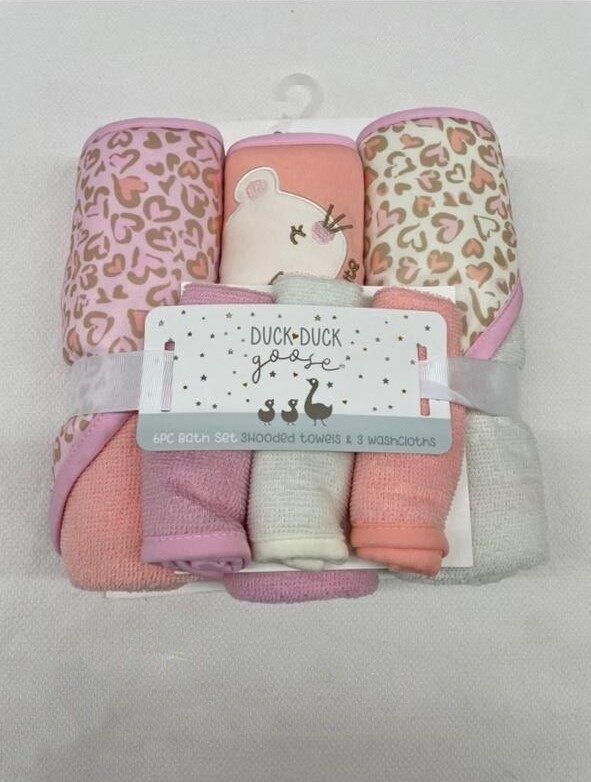 Duck Duck Goose Baby Girls' 6-Piece Hooded Towel &amp; Washcloth Set