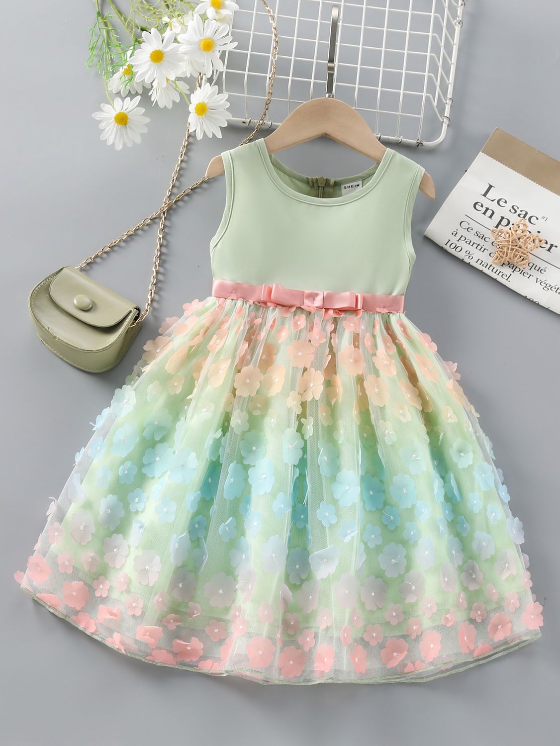 Young Girl Floral Appliques Bow Front Dress - Green