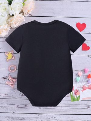 Baby Girl Mother's Day Slogan Printed Cozy Casual Bodysuit
