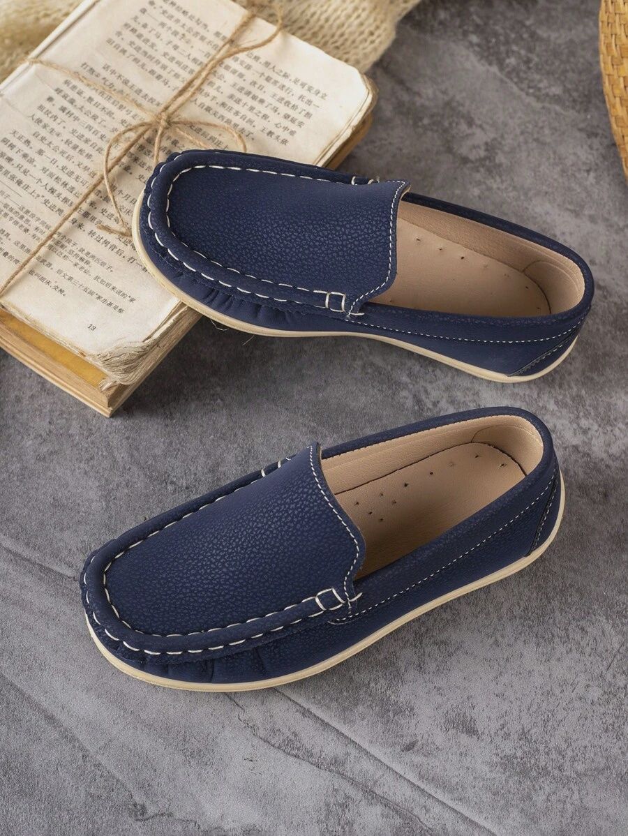 Boys Litchi Embossed Stitch Detail Breathable Loafers