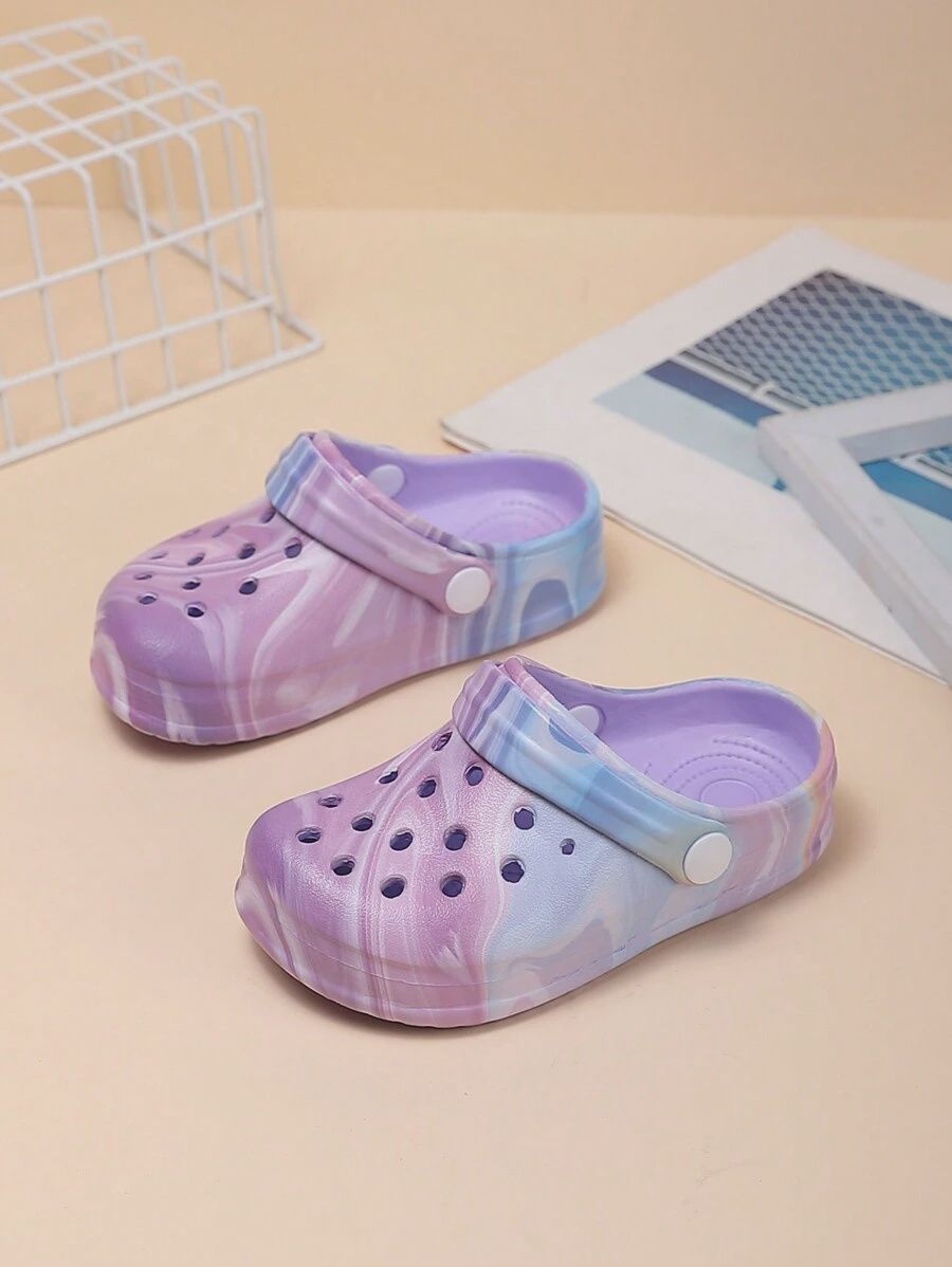 Children&#39;s Fashionable And Versatile Hollowed-Out Shoes