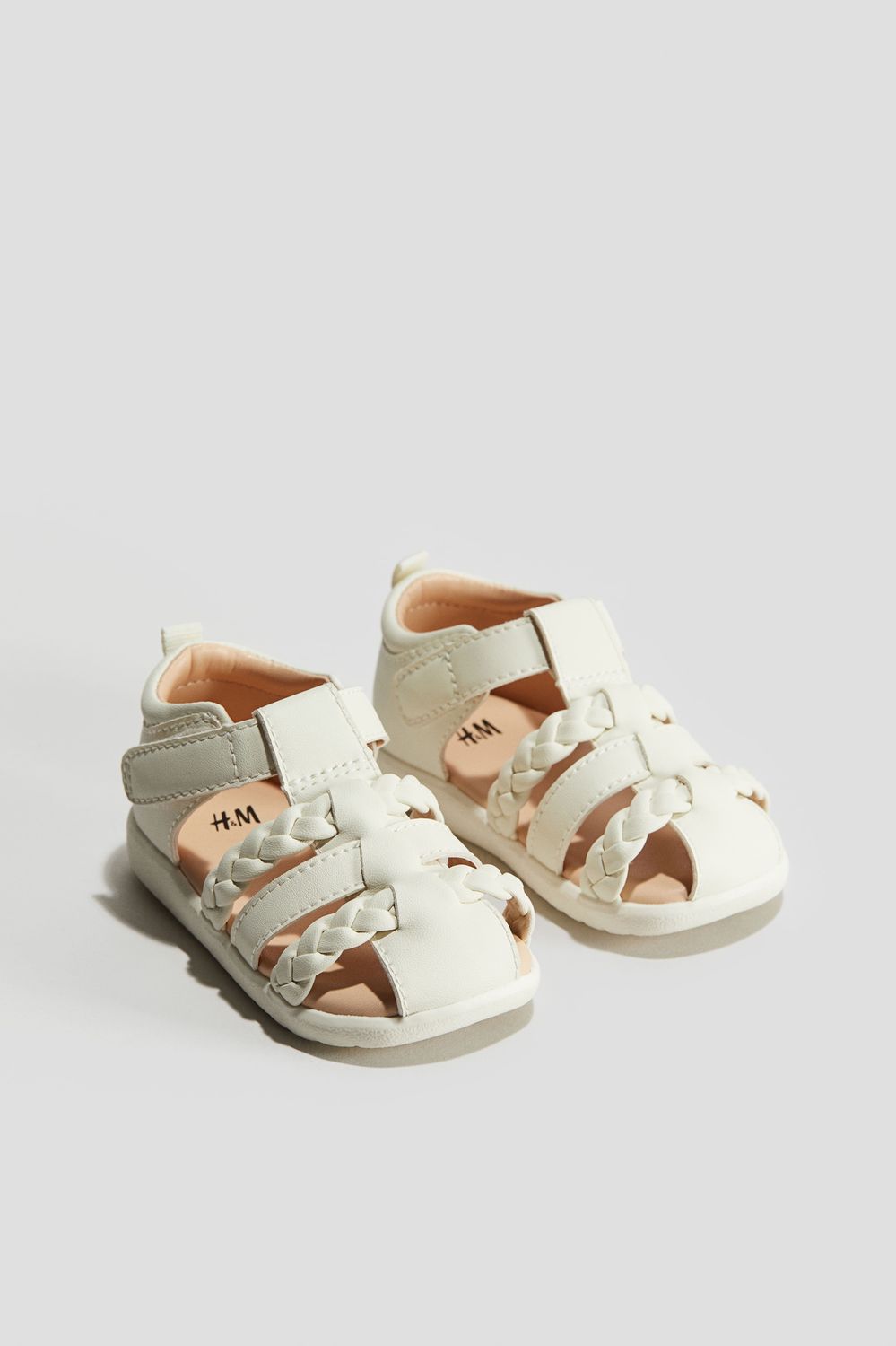 H & M Strappy Sandals, Size: 8.5 ( 3 1/2 - 4yrs)