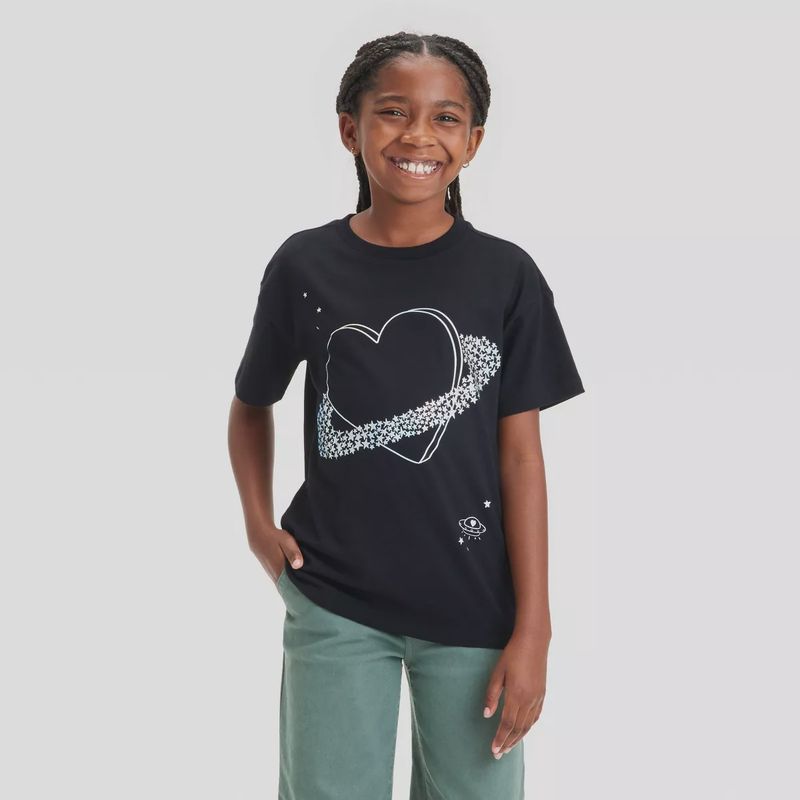 Girls' Short Sleeve Oversized Graphic T-Shirt - Heart Stars