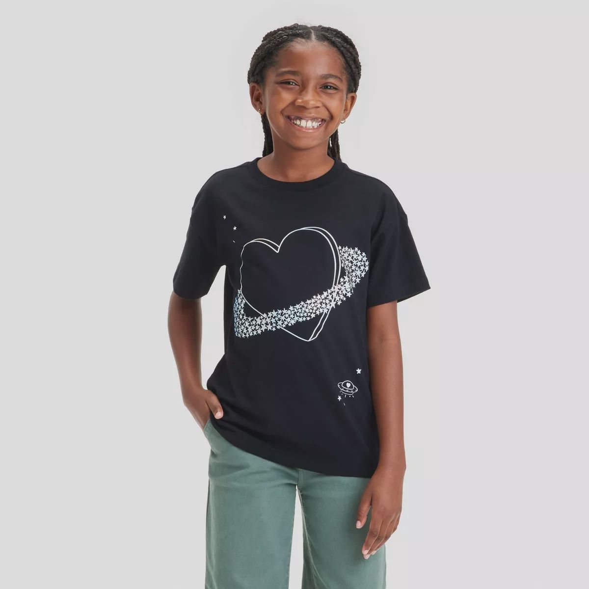 Girls' Short Sleeve Oversized Graphic T-Shirt - Heart Stars, Size: Sm (6-7)