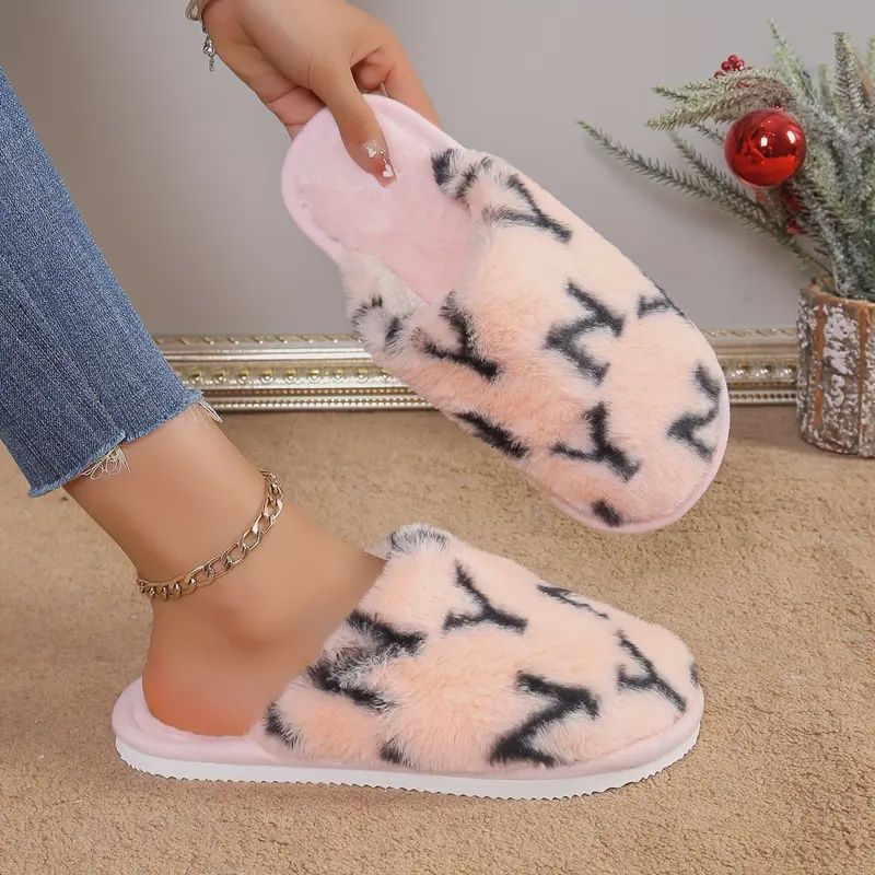 1 Pair Cozy Fleece Slippers for Women, Size: 9.5-10
