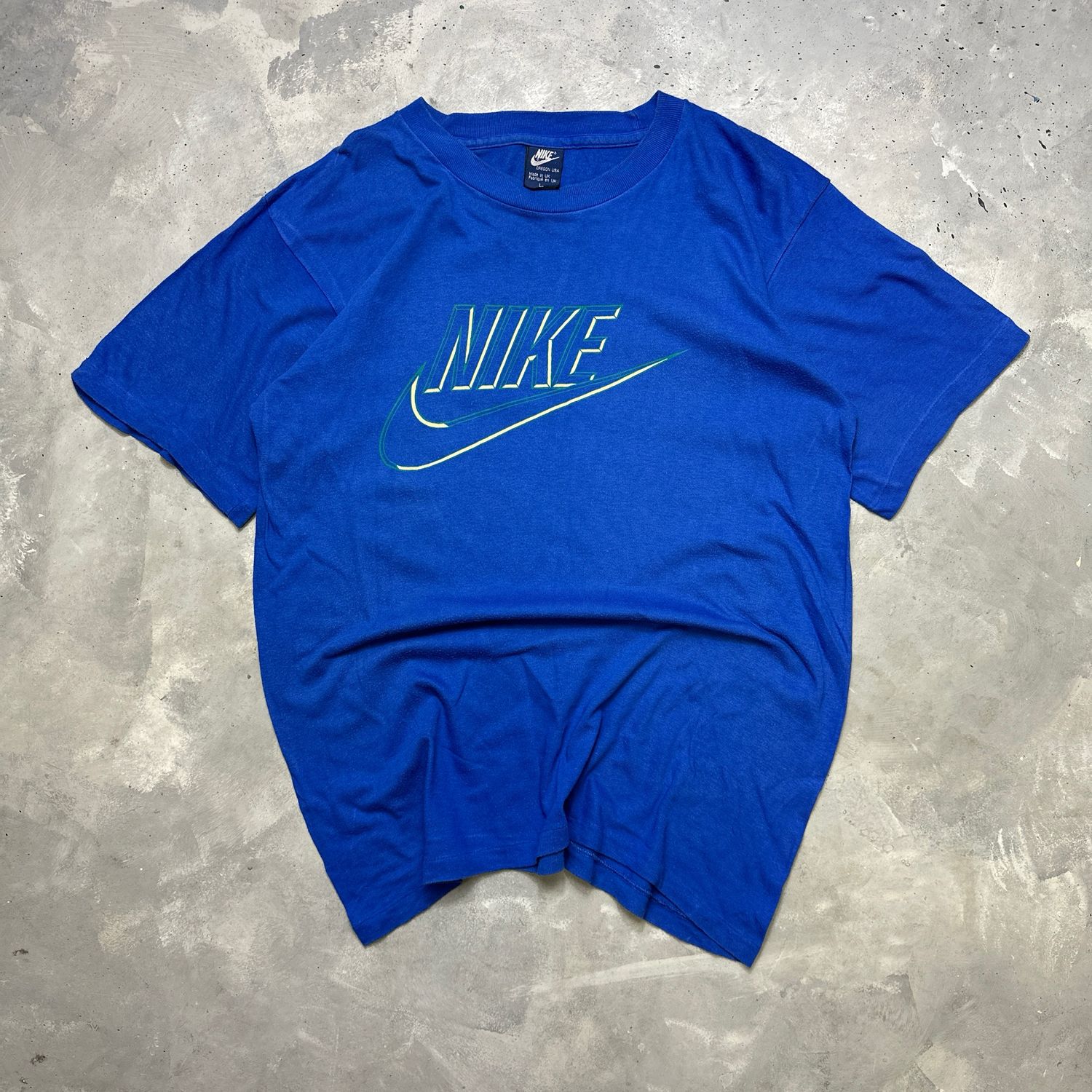 Koszulka Nike 80s Spellout M