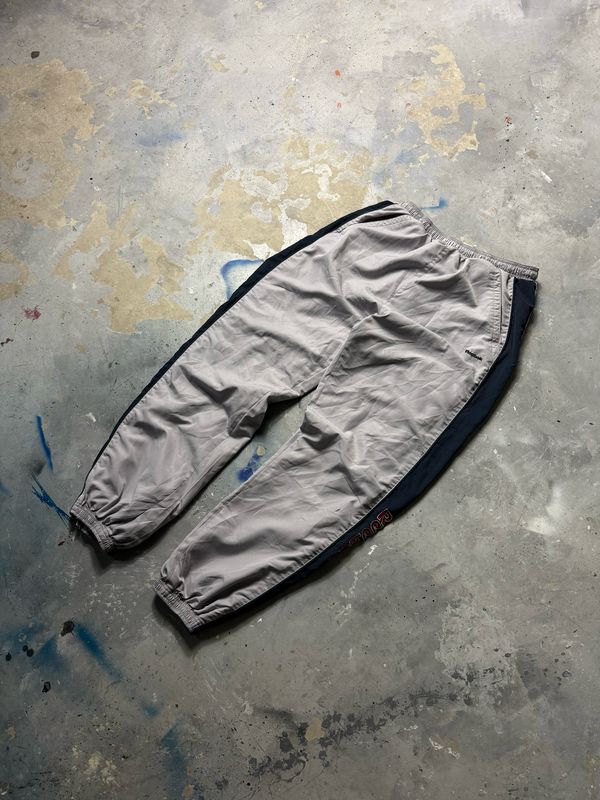 Spodnie Reebok Nav/Stripes Sweatpants Light-Gray 36-46 cm pas