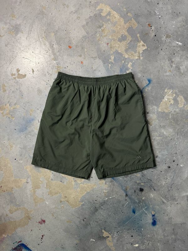 Spodnie Adidas Basic Sw/Shorts Khaki 40-48 cm pas