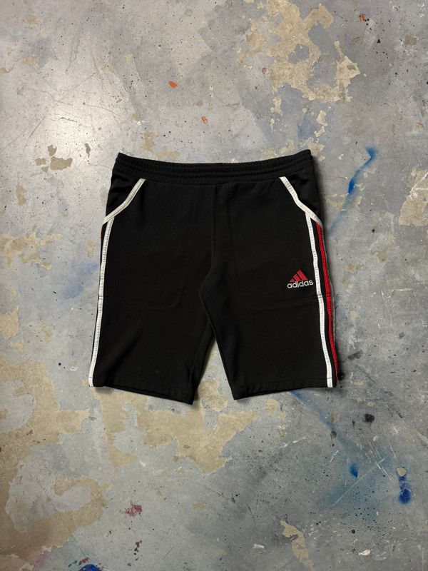 Spodnie Adidas Red/Logo Sp/Shorts Black 44-51 cm pas