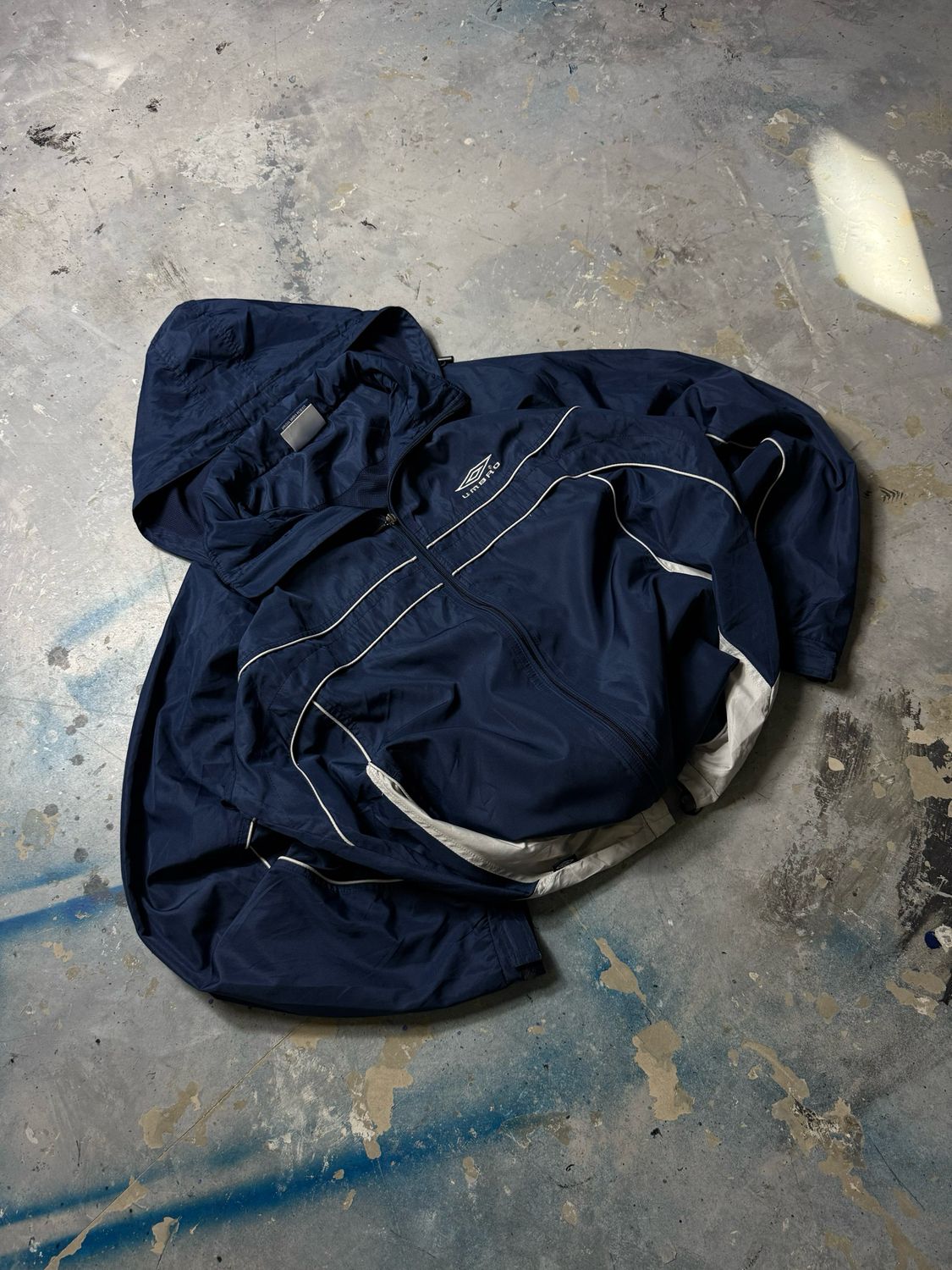 Kurtka Umbro Hooded Windbreaker Jacket Navy XL