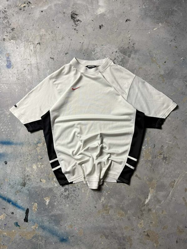 Koszulka Nike Pin/Swoosh Sport Tee White M