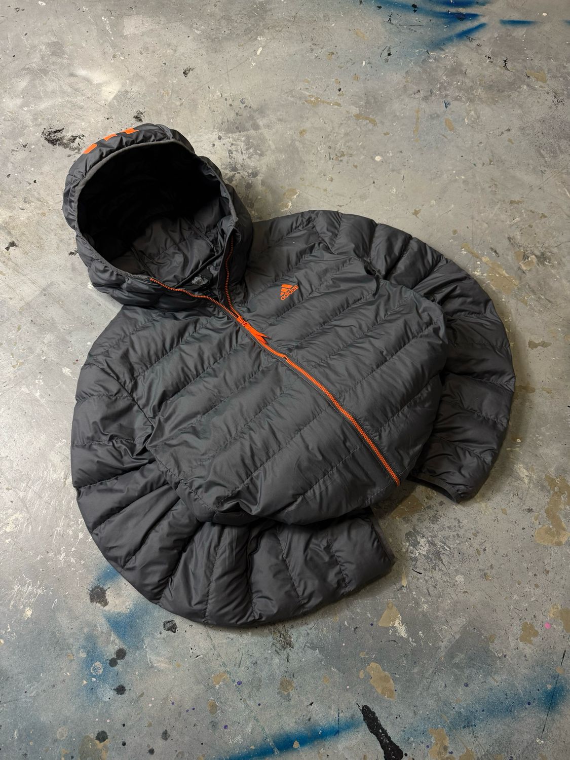 Kurtka Adidas Hooded Puffer Jacket Gray M