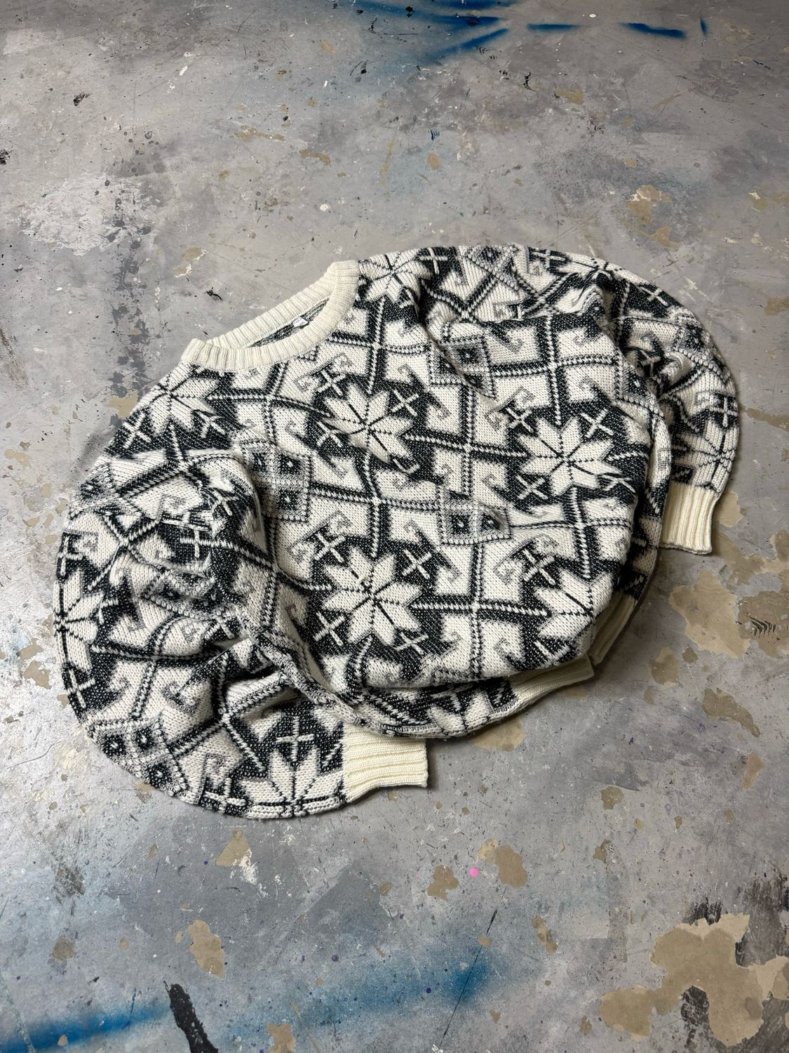 Sweter Vintage Knitted Fair Isle Sweater White/Black L