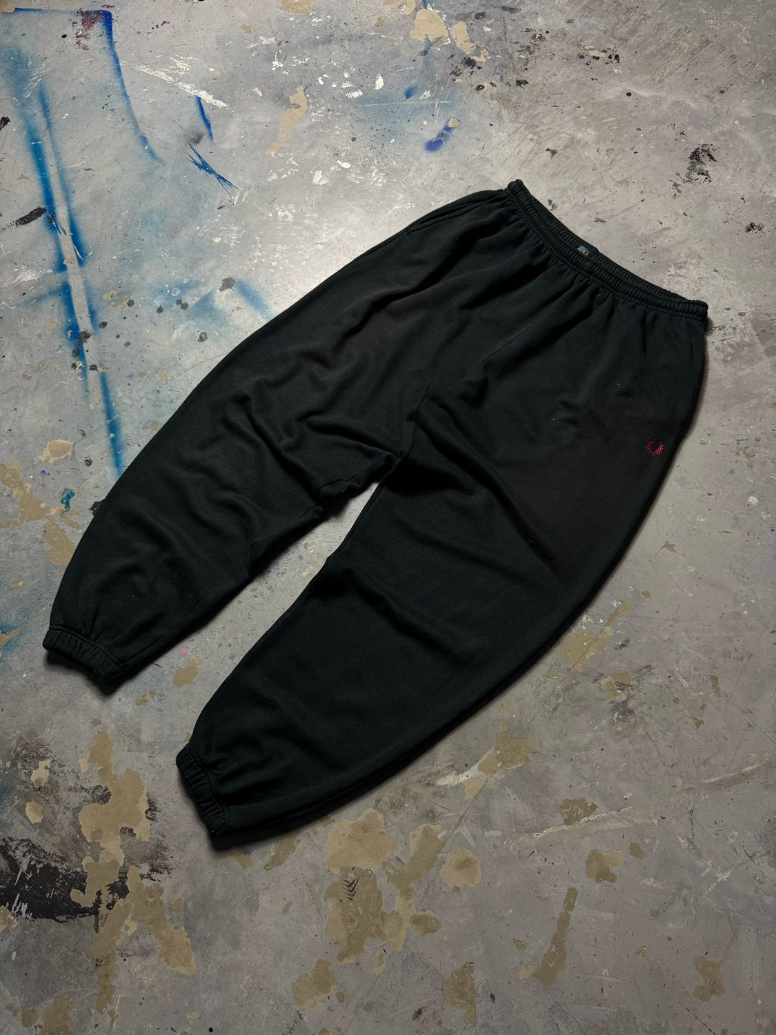 Spodnie Fred Perry L Small Logo Sweatpants Black