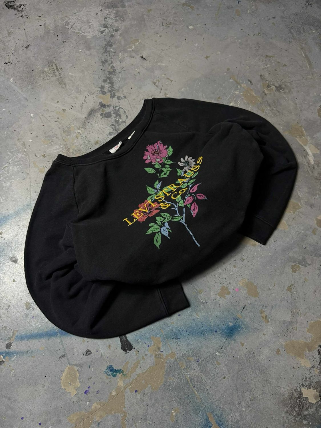 Bluza Levi Strauss &amp; Co. Flower Decorated Logo Crewneck Black L