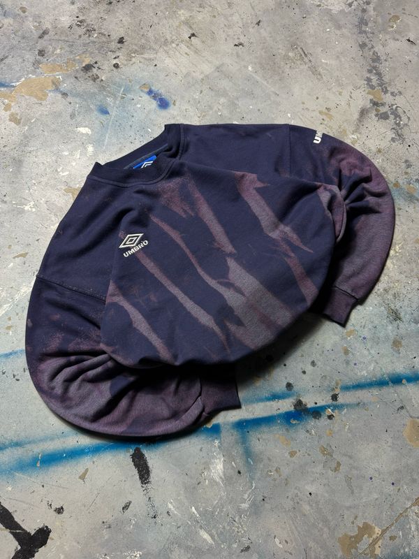 Bluza Umbro Logo Tiedye Crewneck Navy M