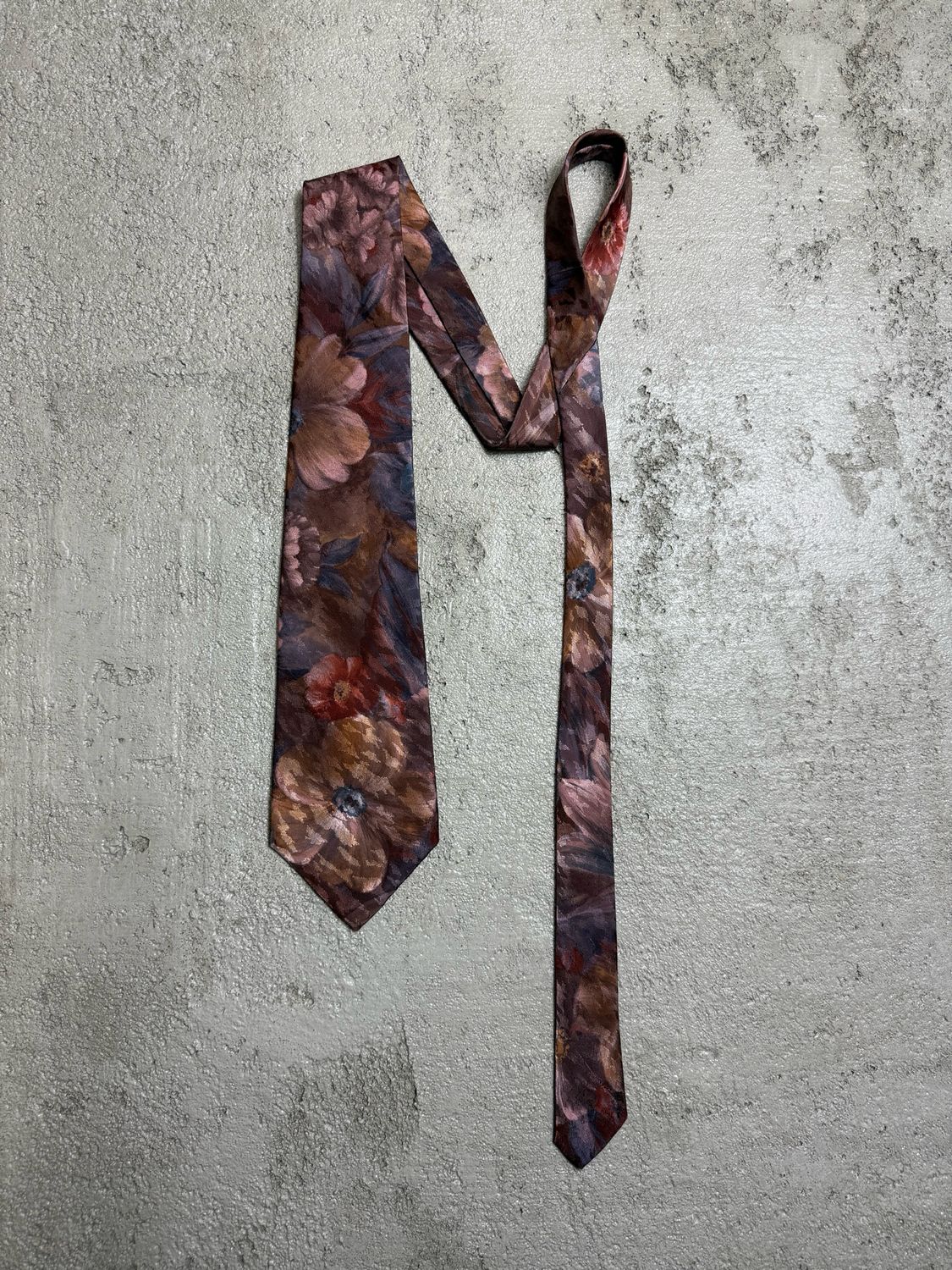 Krawat  Vintage Flower Pattern Tie Beige