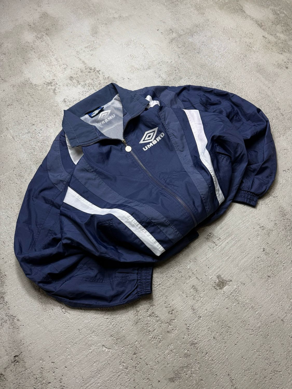 Bluza Umbro Wh/Stripes Big Logo Zip Tracksuit Navy L