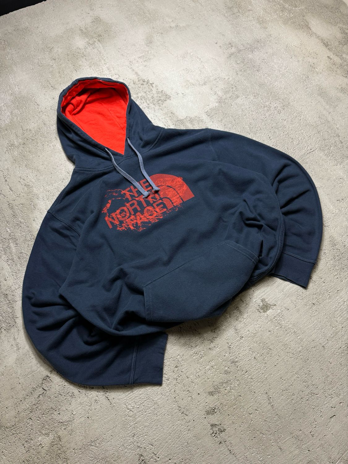 Bluza The North Face Ora/Logo Moutains Hoodie Navy XL