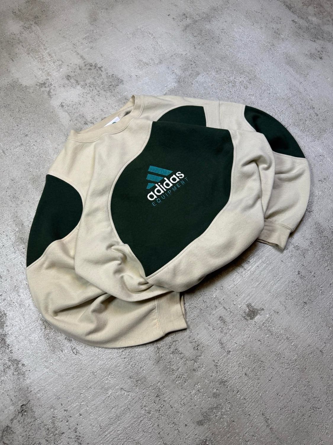 Bluza Adidas Equipment Gre/Detailed Crewneck Beige L