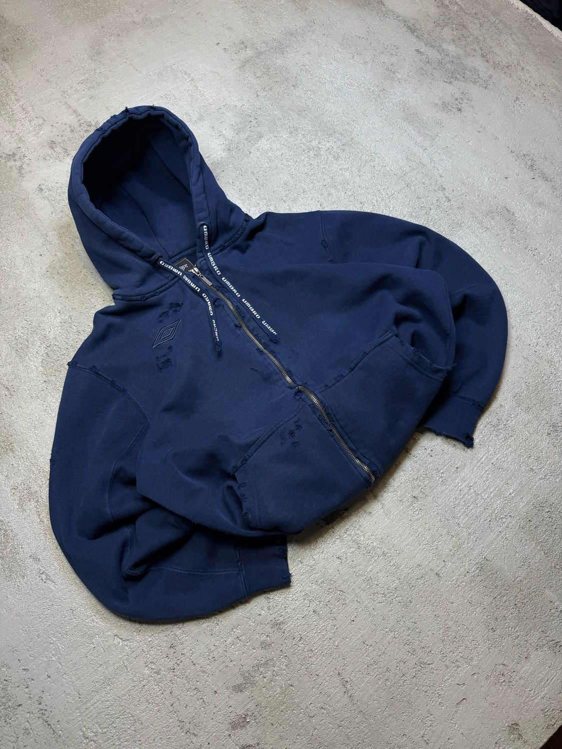 Bluza Umbro Distressed Zip Hoodie Navy M