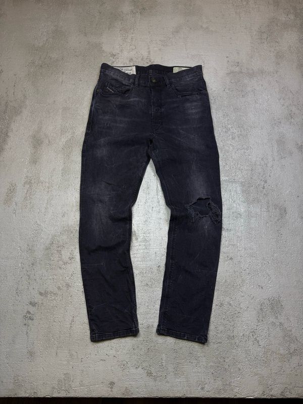 Spodnie Diesel D-Eetar Tapered 31/32 Jeans Black