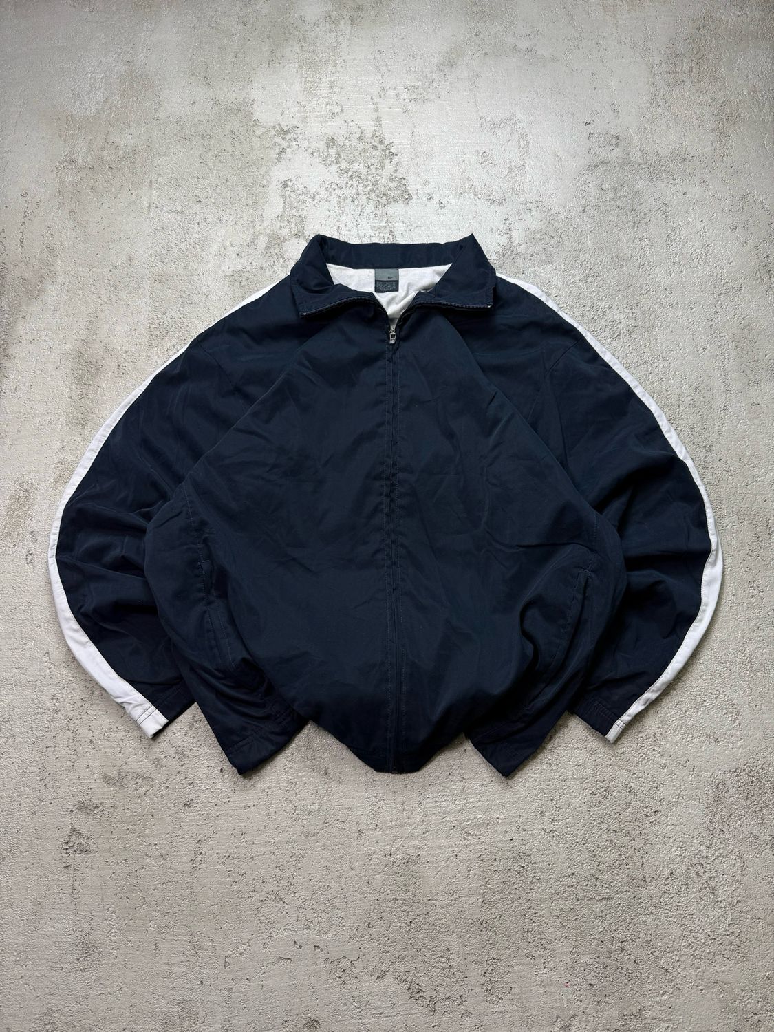 Bluza Nike Tennis Wh/Badge&amp;Stripes Sport Zipper Black L