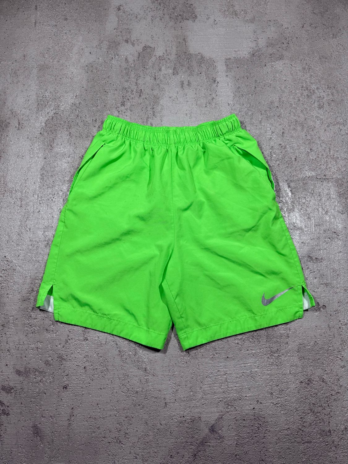 Spodnie Nike Neon Green Shorts Dri Fit S