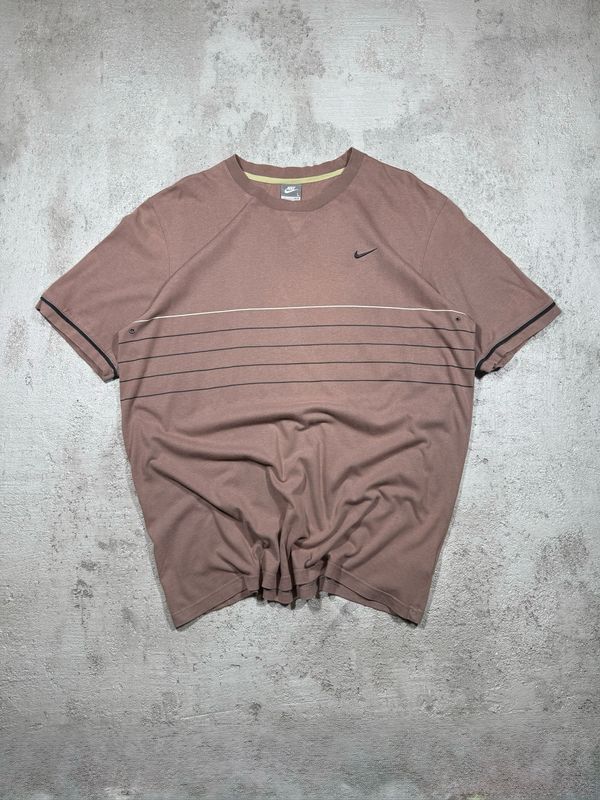Koszulka Nike Bla/Swoosh Stripes Tee Brown L