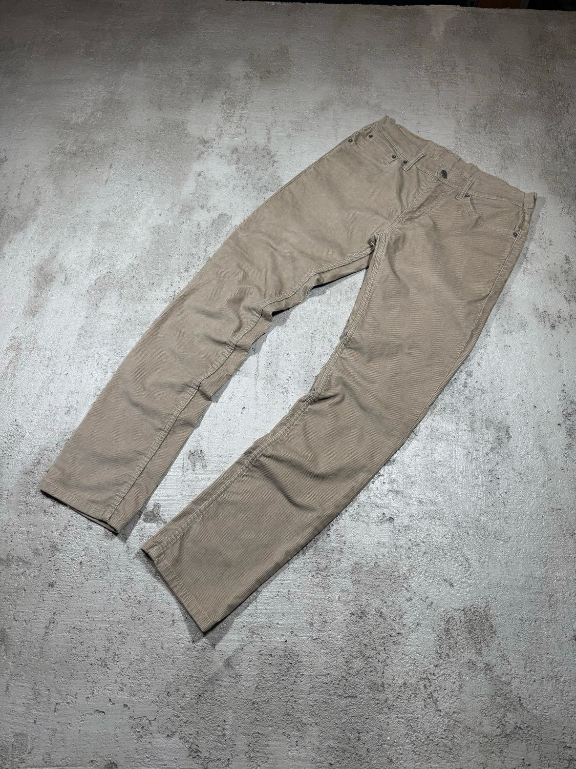 Spodnie Levis 511 Corduroy Jeans Beige 31/32