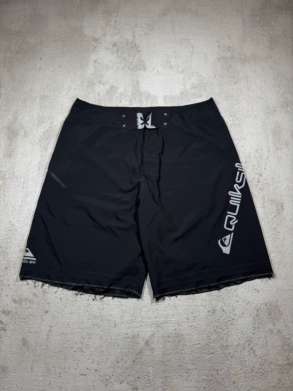 Spodnie Quiksilver Gra/Logo Sw/Shorts Black 38