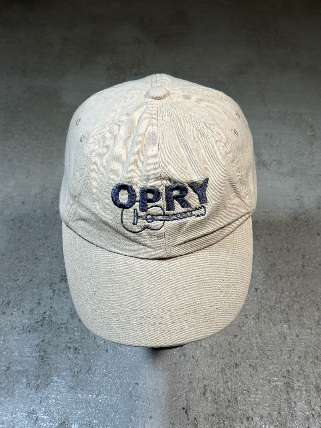 Czapka Opry Guitar Creme