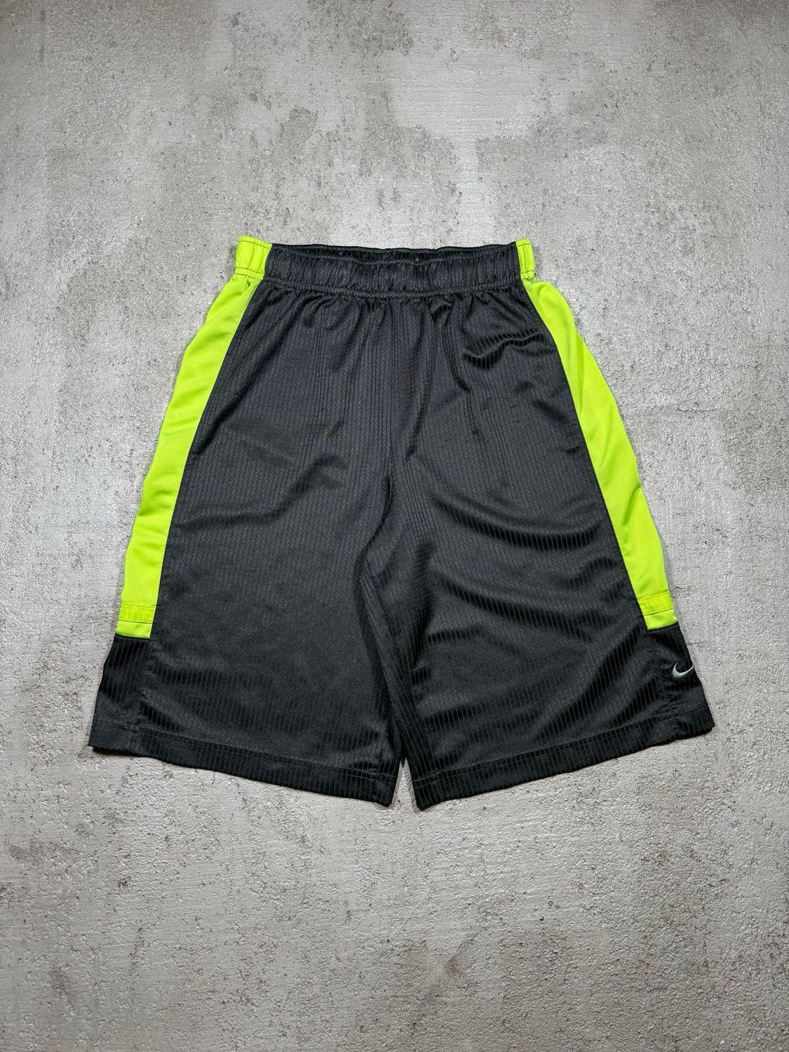 Szorty Nike Gra/Swoosh Lim/Stripes Black M