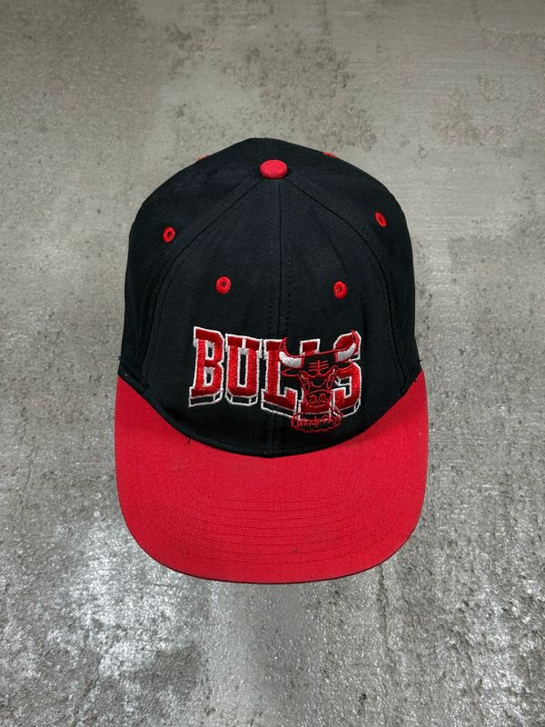 Czapka Adidas NBA 90s Chicago Bulls Black/Red