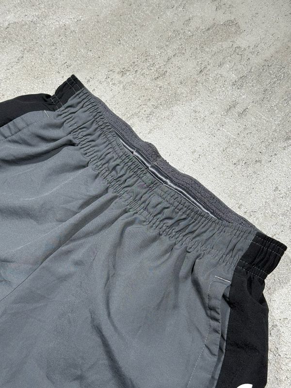 Kąpielówki Adidas Wh/Logo Bla/Back Dark-Gray S