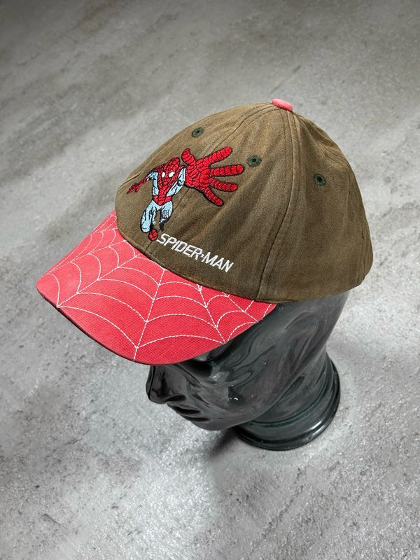 Czapka Spider-Man Khaki (na mniejszą główkę)