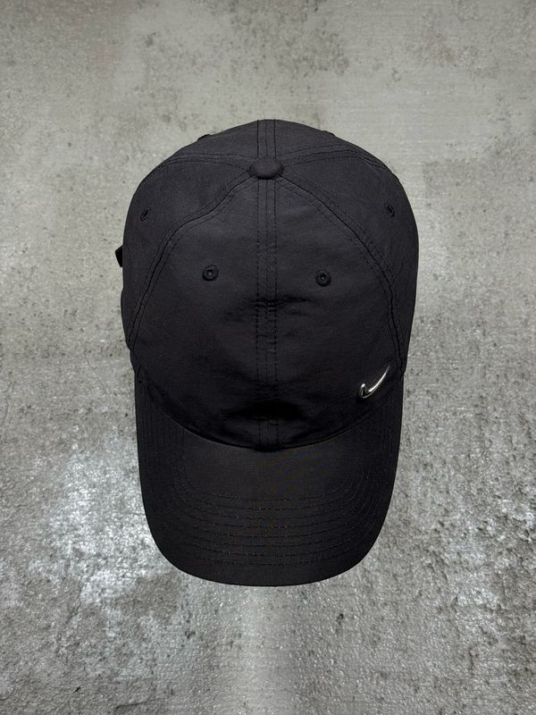 Czapka Nike Sil/Swoosh Or/Heritage86 Black