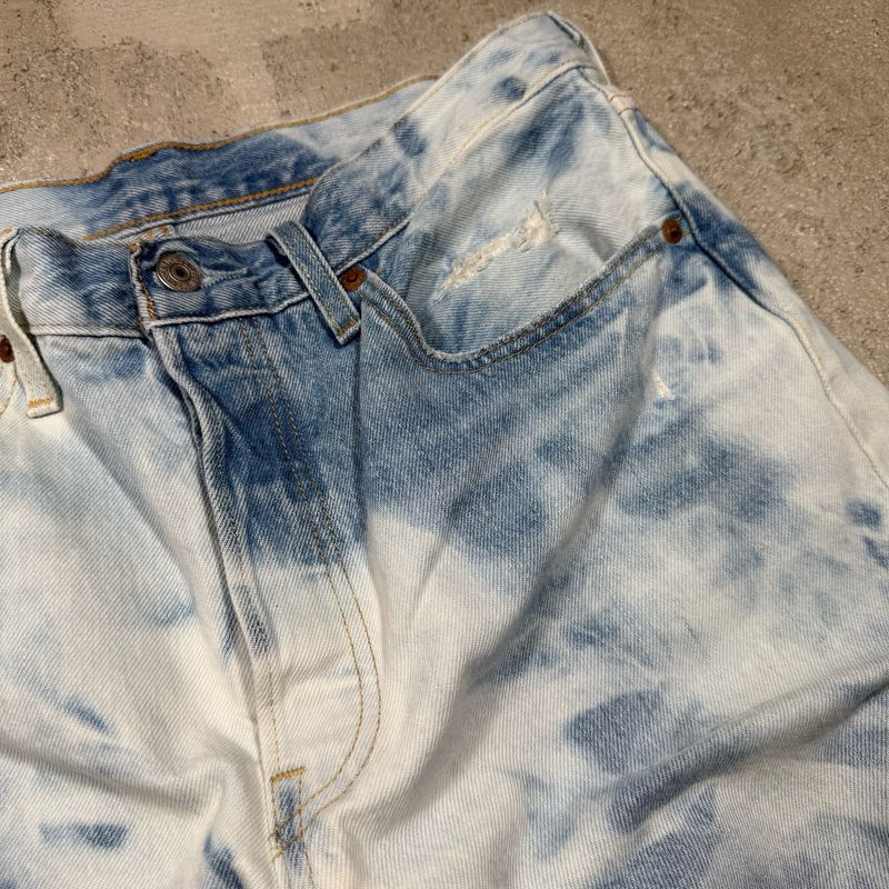 Szorty Levi's 501 Tiedye White/Blue 30