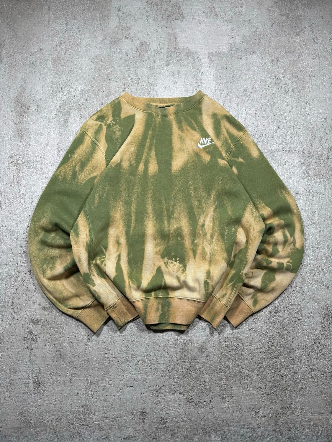 Crewneck Nike Wh/Logo Tiedye Green M