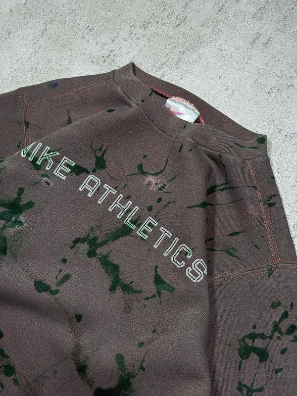 Crewneck Nike Athletics Spellout Distressed Brown S